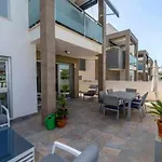 Espanhouse Caroline Apartman